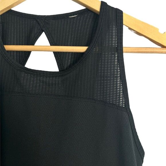 Under Armour Women's Black Exercise Gym Performance Wicking Tank Top sz. Small - Picture 3 of 3